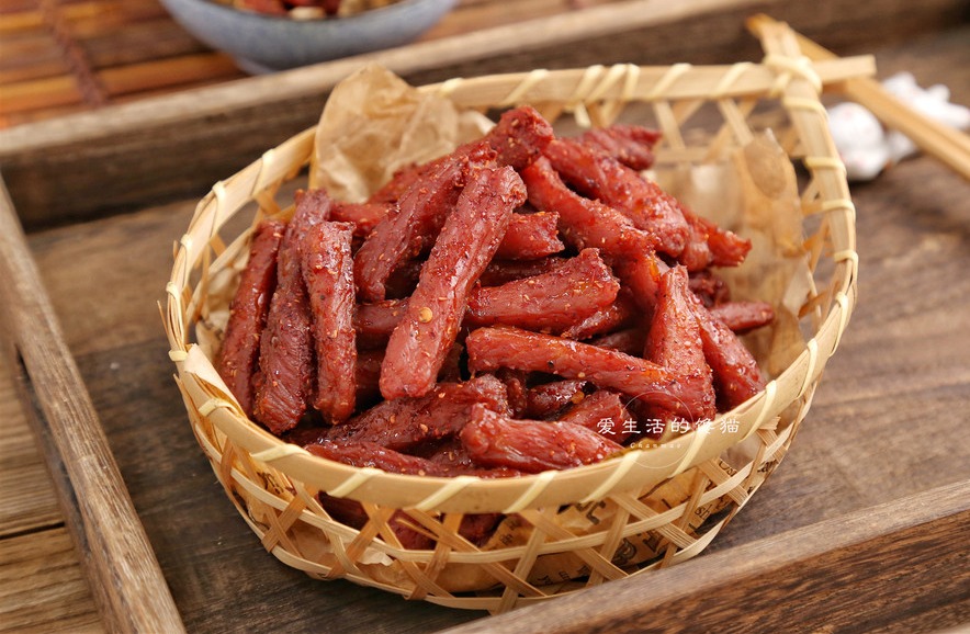 手撕风干猪肉干的做法