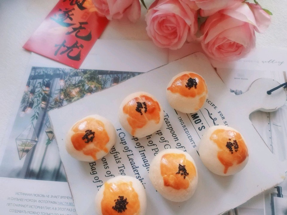 酥掉渣的奶黄肉松酥的做法