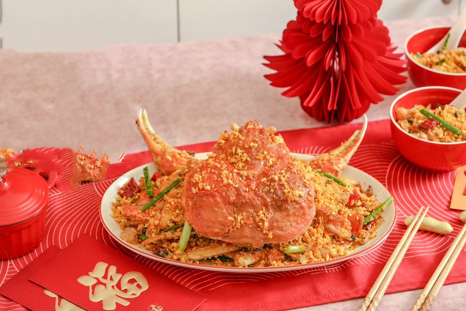 飘香年饭之吮指避风塘炒蟹的做法