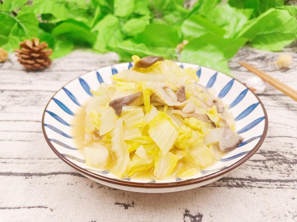 平菇炒白菜（鼓财）的做法