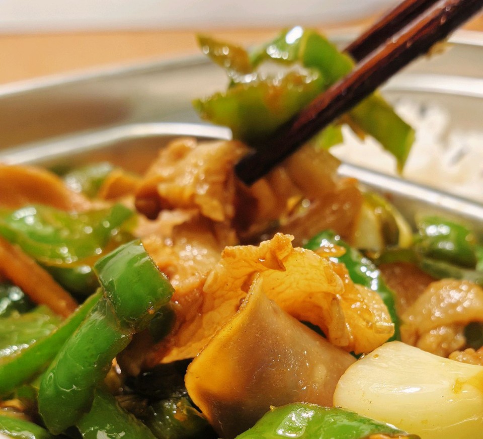 辣椒炒肉的做法