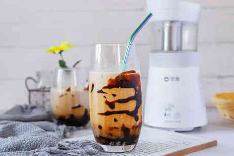 蜜豆脏脏奶茶的做法