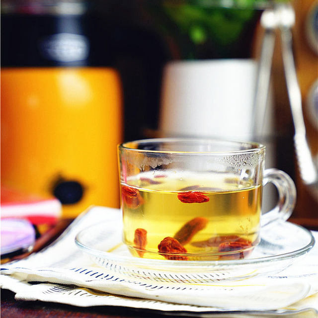 经常熬夜，吃点西洋参的做法