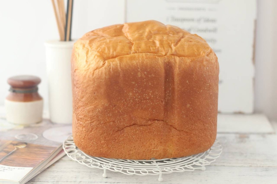 巴旦木牛奶面包的做法