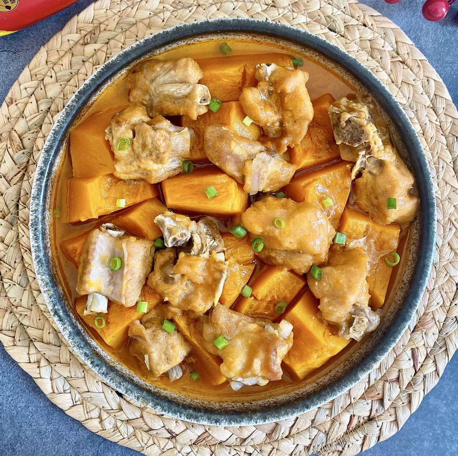 麻辣南瓜蒸排骨的做法