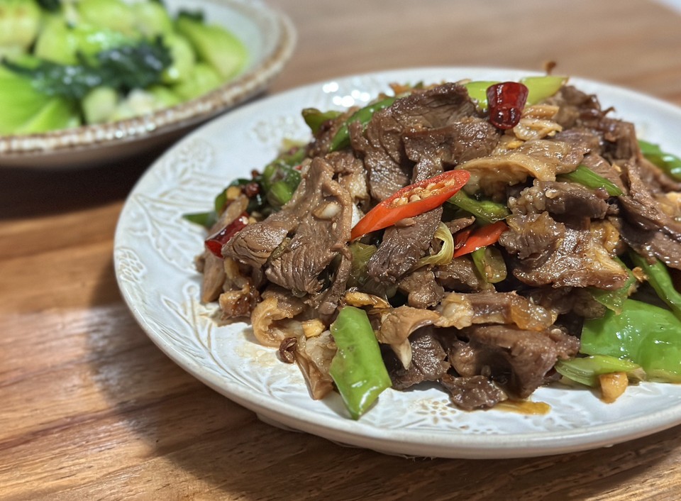 超香辣炒羊肉的做法
