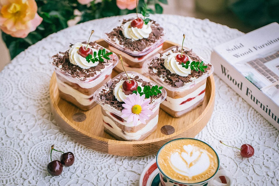 黑森林盒子蛋糕的做法