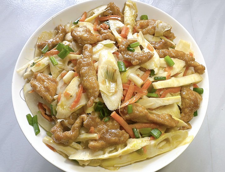 春笋炒瘦肉的做法