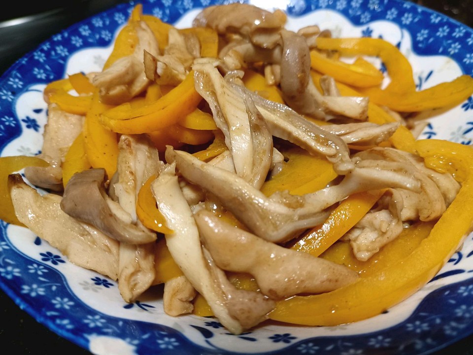 彩椒炒猪肚的做法