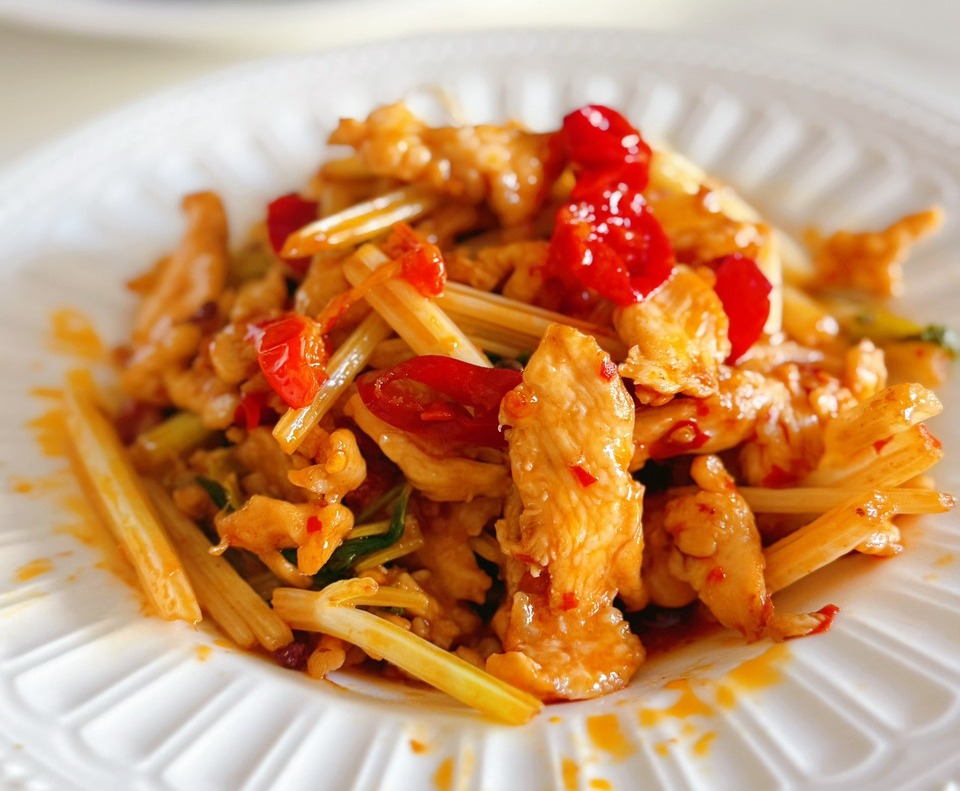 泡椒鸡片的做法