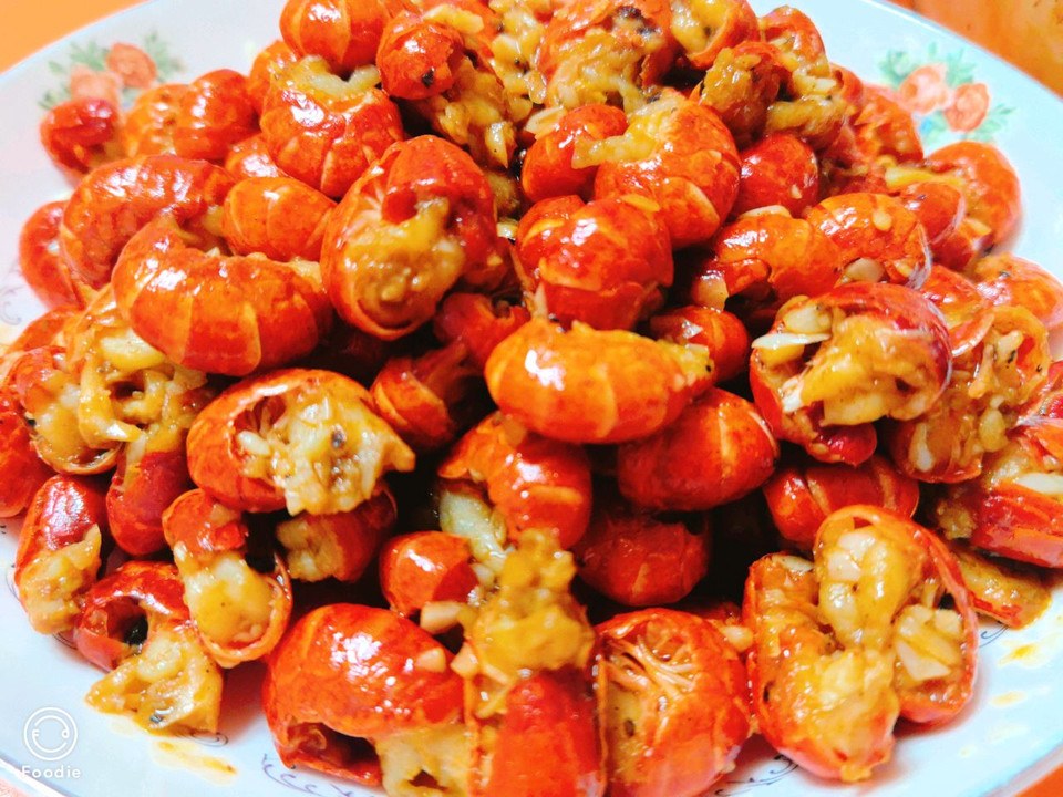 黄油蒜香龙虾尾的做法