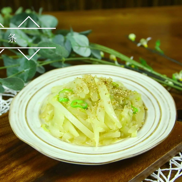 日常生活中能够降血压的蔬菜有哪些？的做法