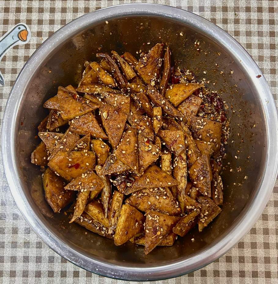 越吃越上头的麻辣香干的做法