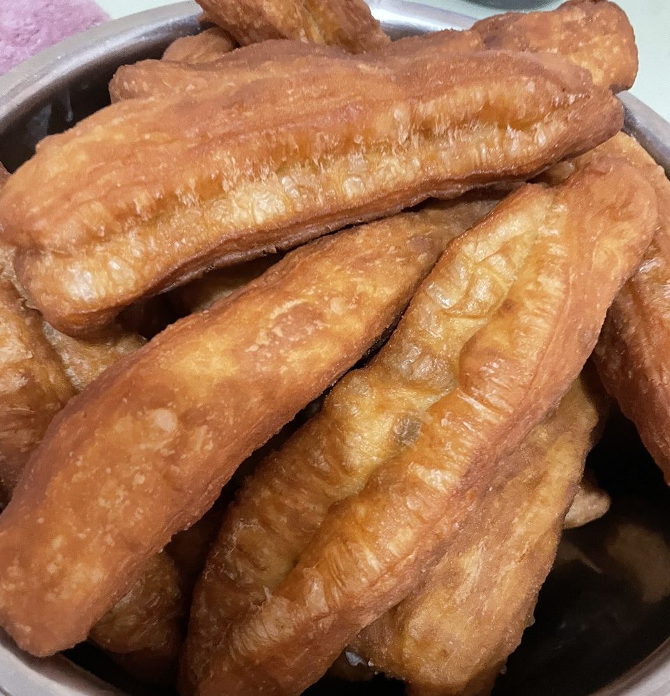 家庭炸油條的做法