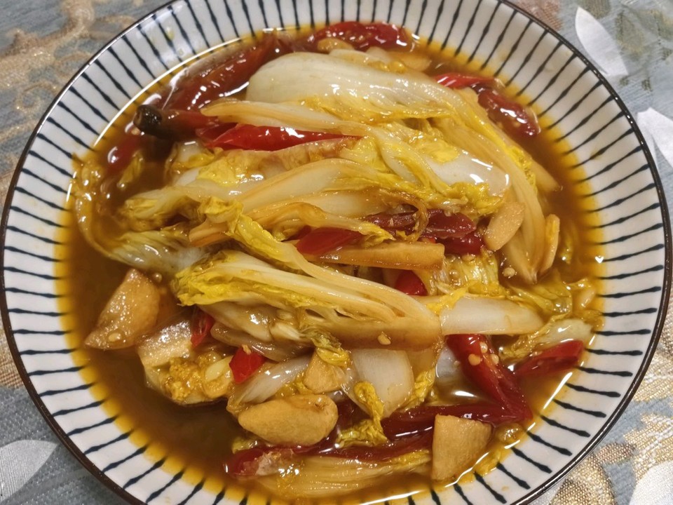 酸辣白菜心的做法