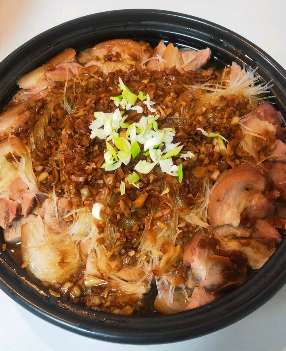 肘子这样吃更美味哦！蒜蓉香肘的做法