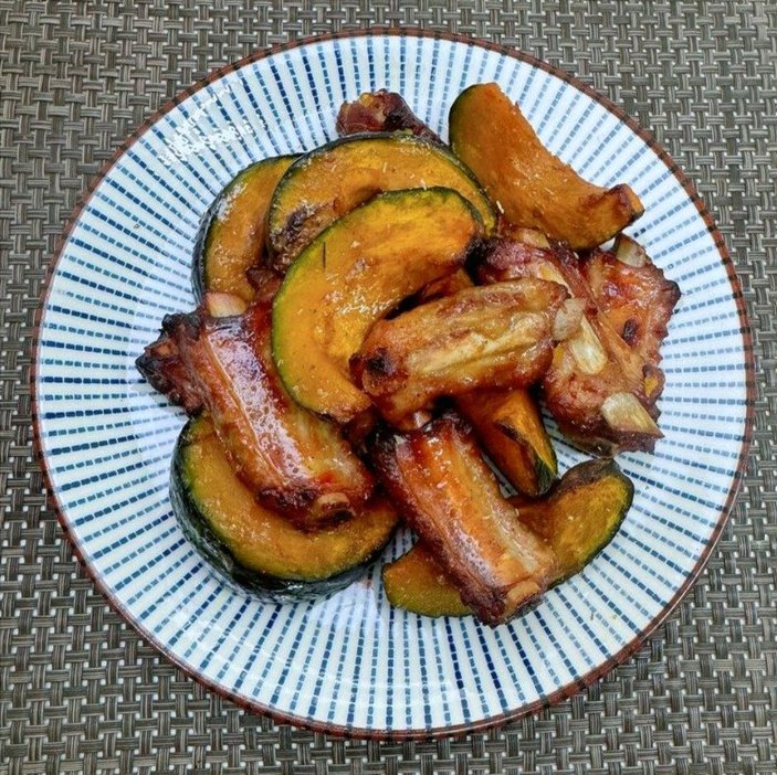 蜜汁烤排骨 独家的做法