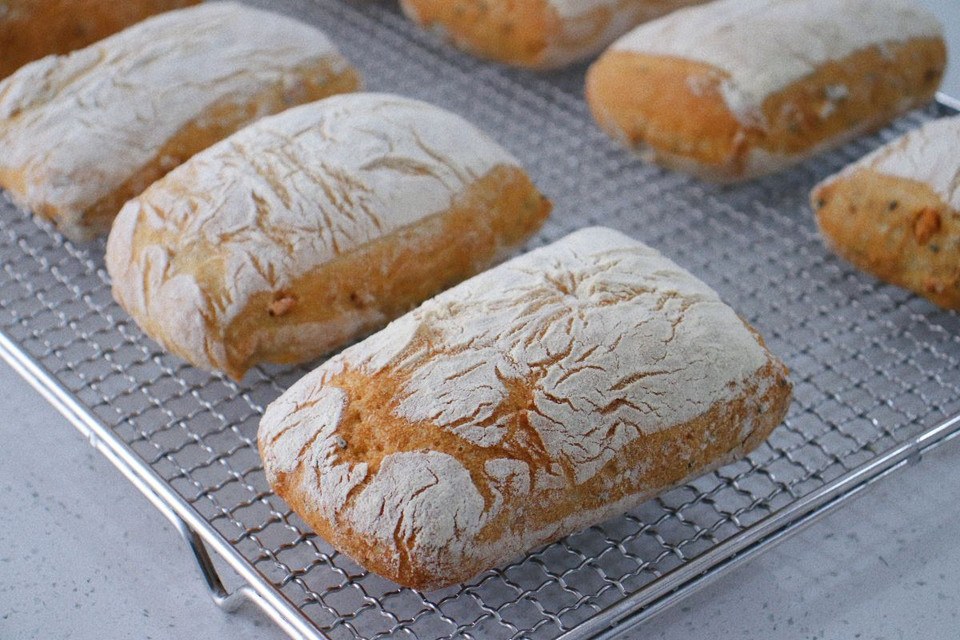 低脂饱腹｜这全麦恰巴塔面包好吃又易做！的做法