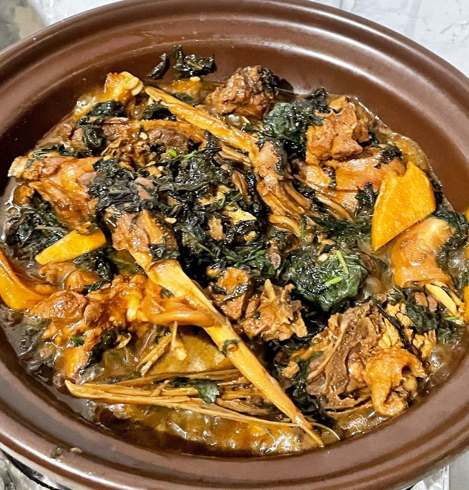 紫苏焖鸭的做法