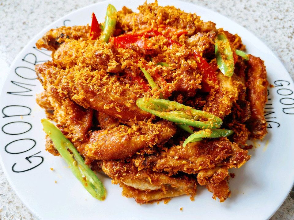 避风塘鸡翅的做法