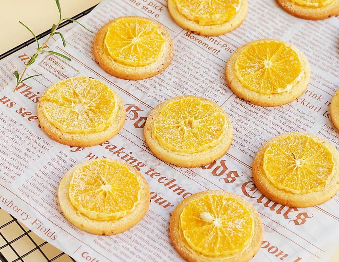 清新果香，酥松可口，好吃不腻的橙香曲奇的做法
