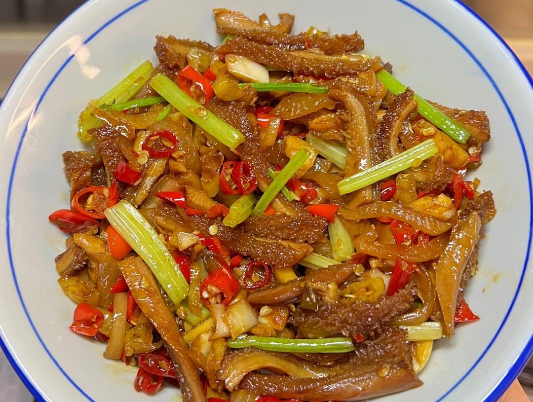 酸萝卜炒牛肚，做出了长沙味道，好吃到哭的做法