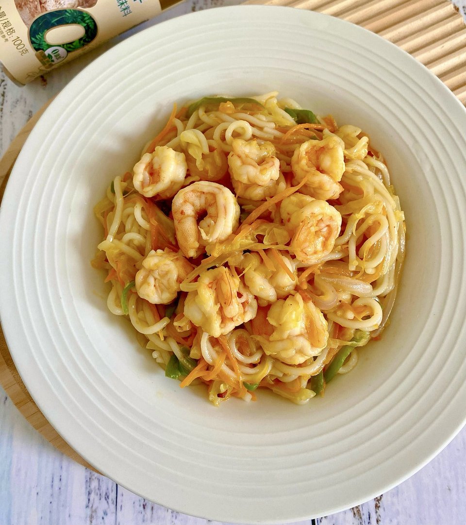 虾仁时蔬炒米线的做法