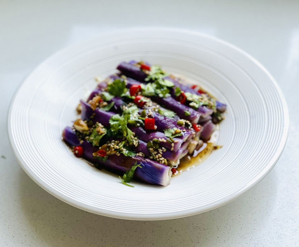 凉拌茄子的做法