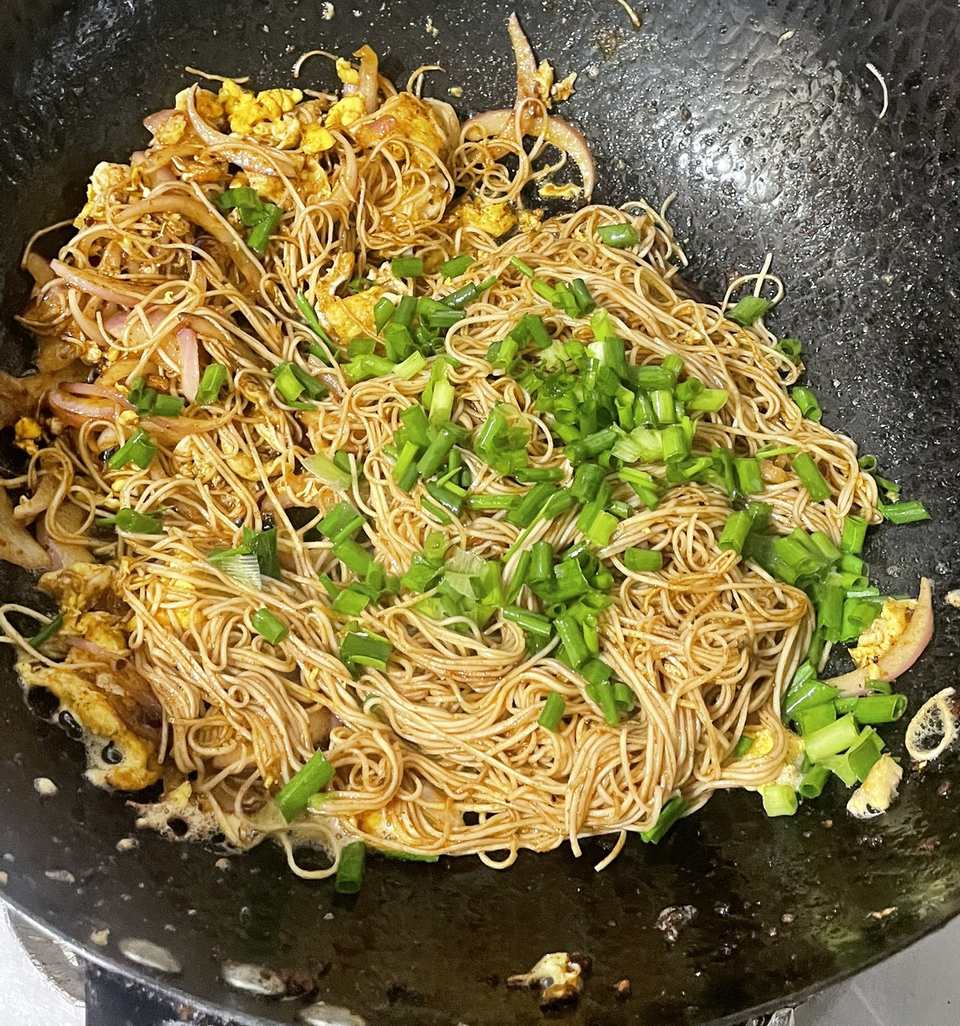 沙茶炒面的做法