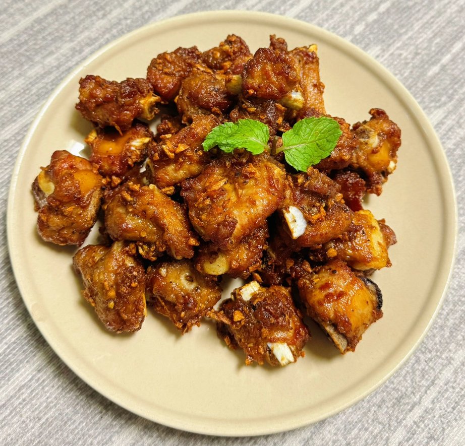 让人无法抵挡的蒜香炸排骨的做法