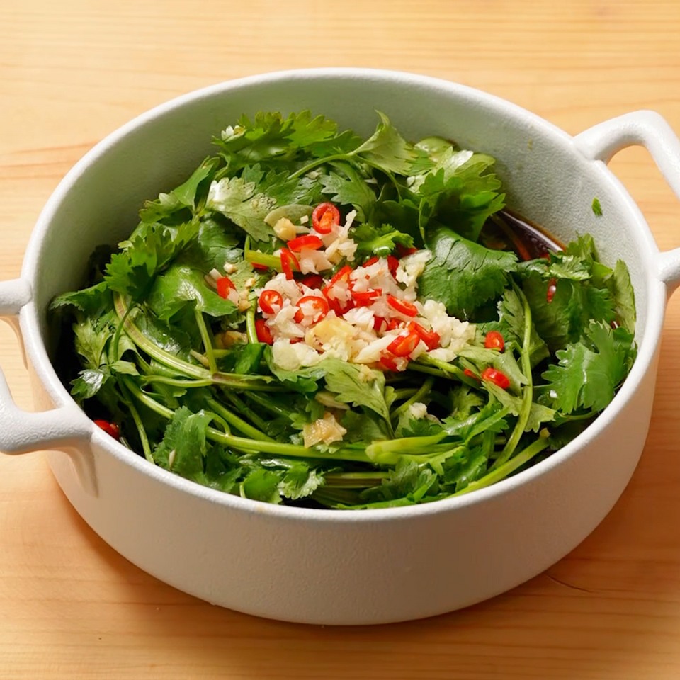 捞汁香菜的做法