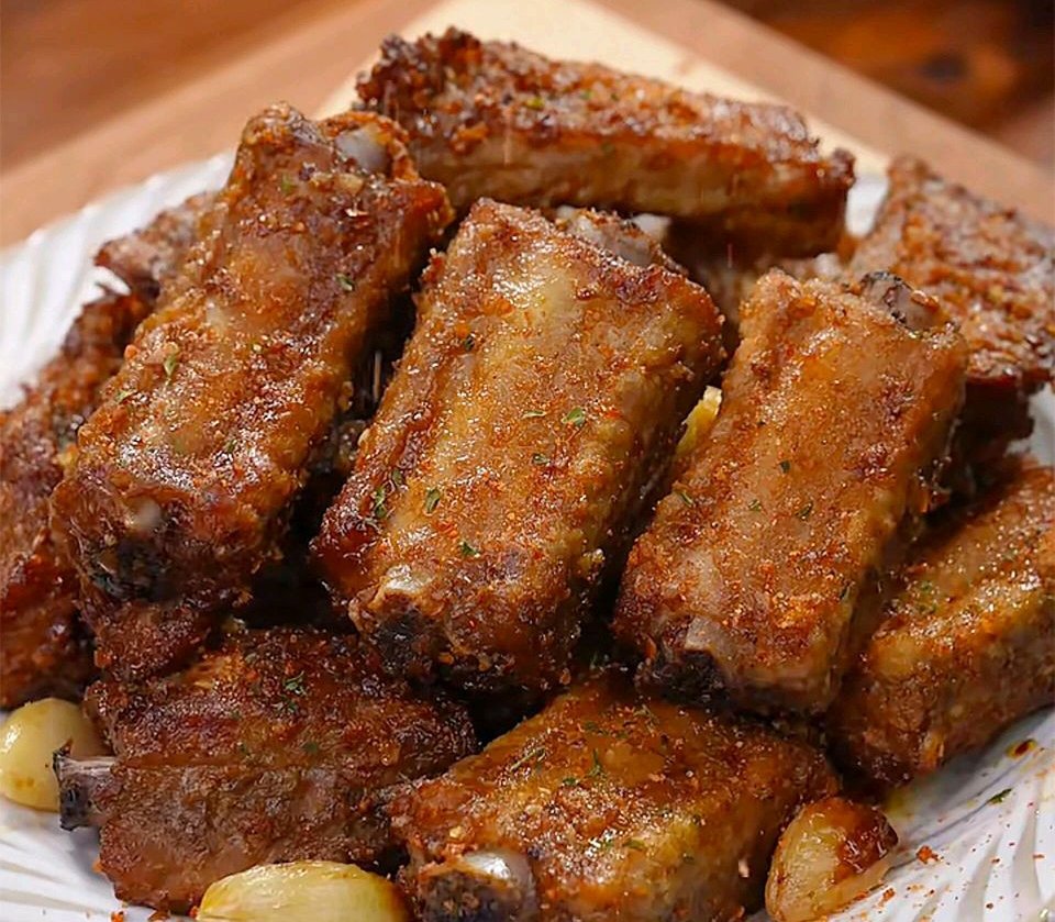 蒜香椒盐排骨的做法