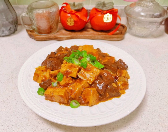 鸭血烧豆腐的做法