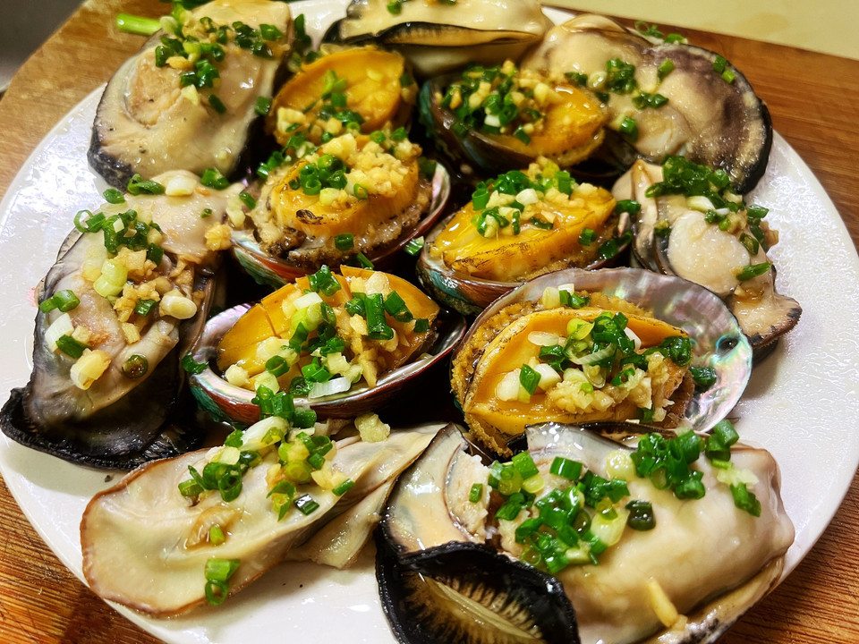 清蒸鲍鱼和生蚝的做法