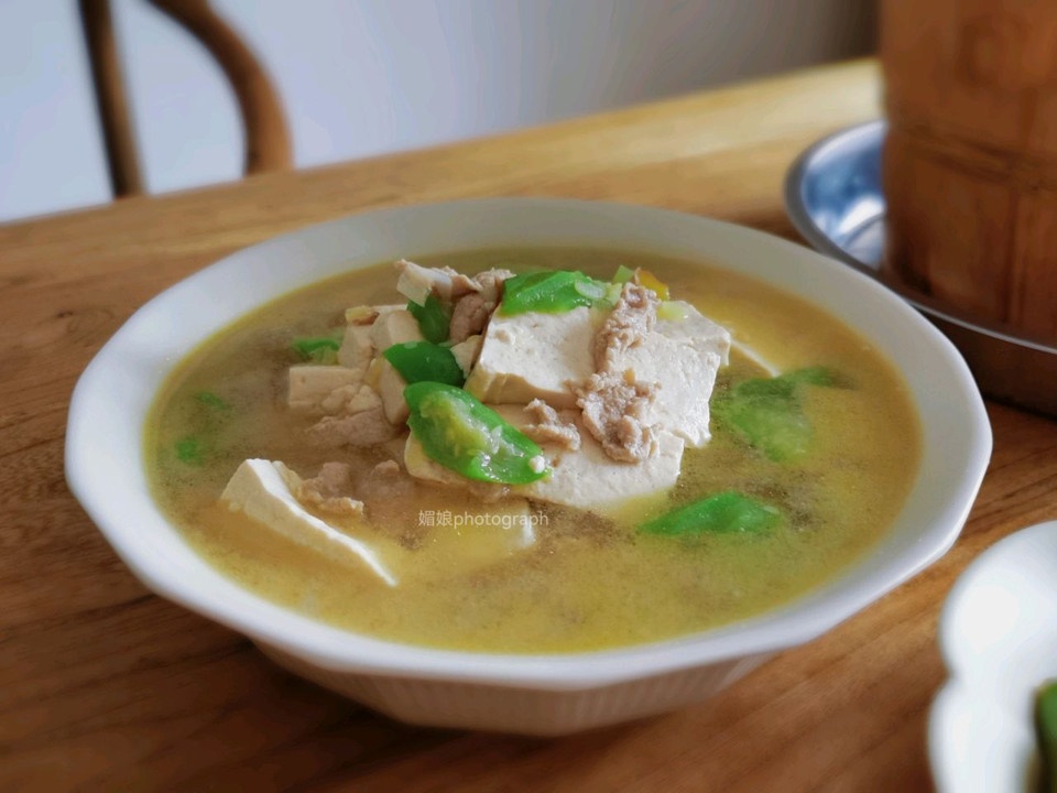 丝瓜豆腐瘦肉汤的做法