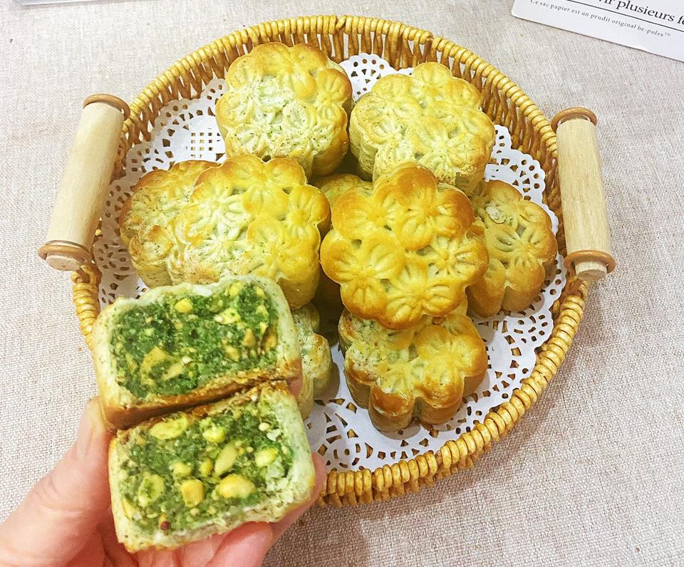 双酥海苔腰果月饼—酥到掉渣，好吃停不下来！的做法