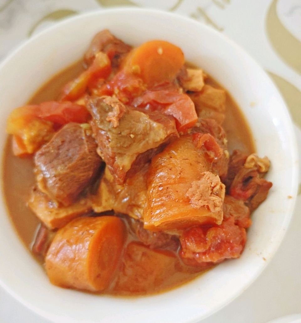 西红柿炖牛肉的做法
