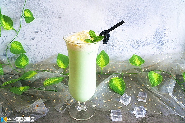 茉香薄荷奶绿的做法