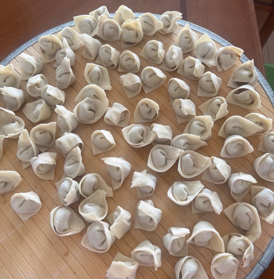 家庭版鲜掉眉毛小馄饨的做法