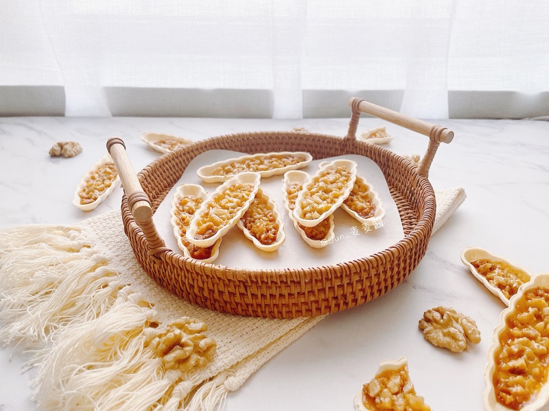 焦糖核桃糯米船的做法