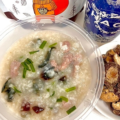 皮蛋瘦肉粥的做法