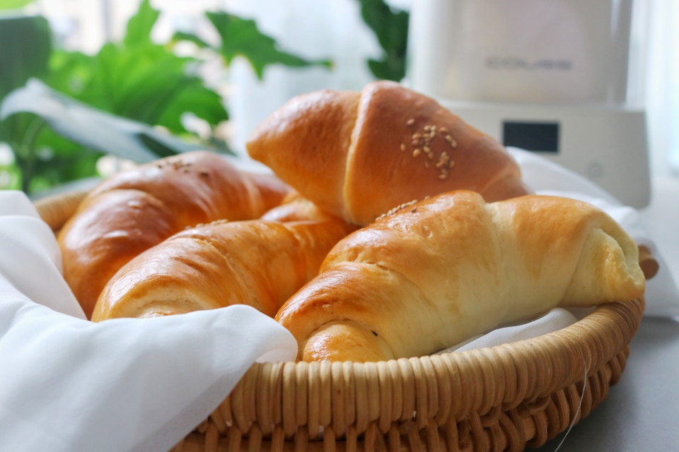 酸奶牛角包的做法