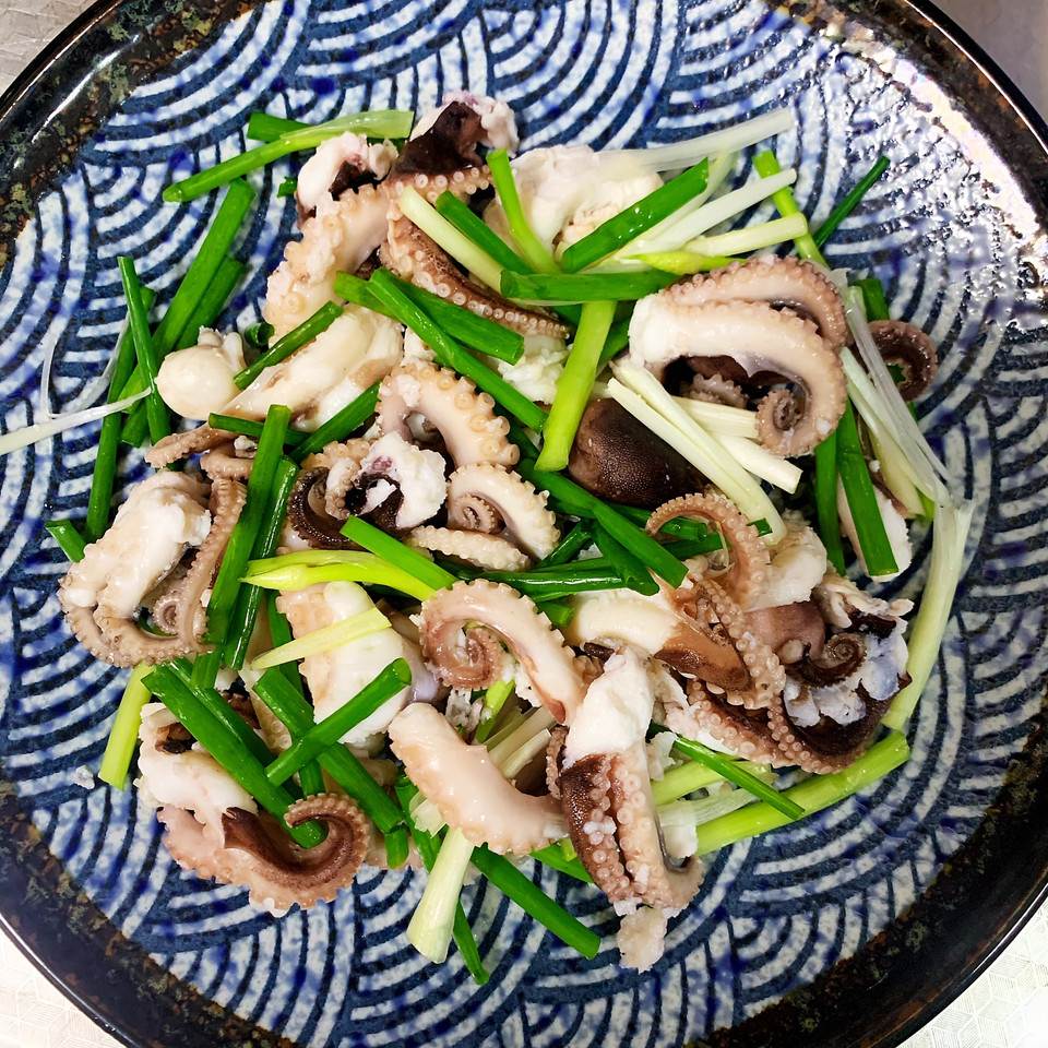 凉拌八瓜鱼的做法