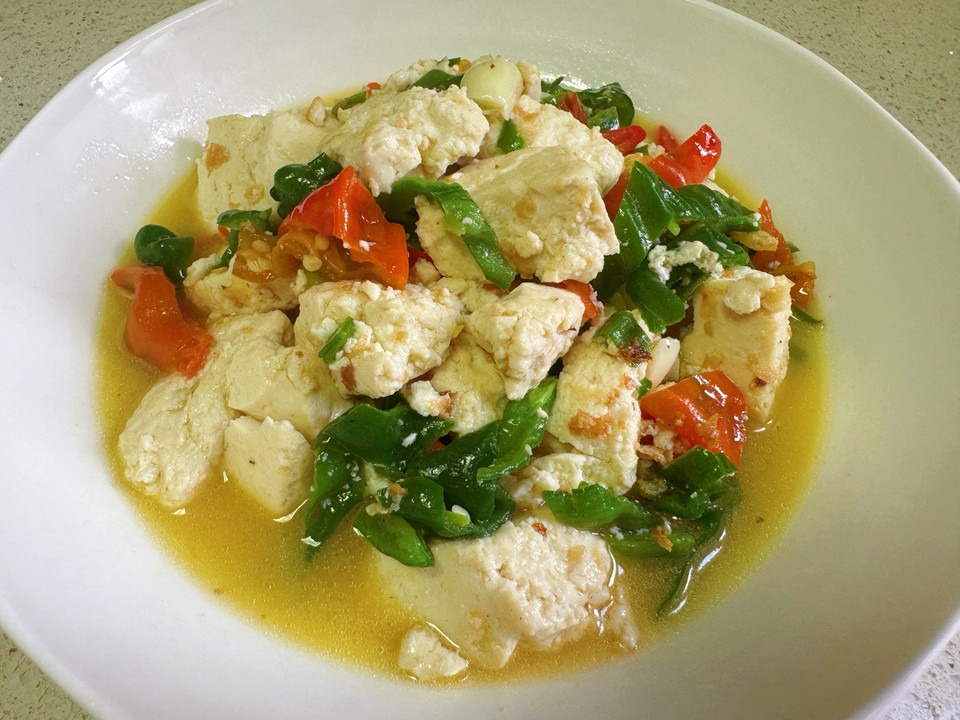 减脂又解馋～辣椒炒豆腐的做法