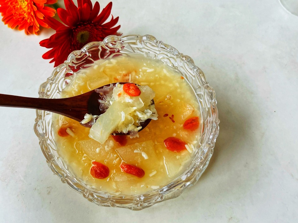 银耳梨子汤的做法