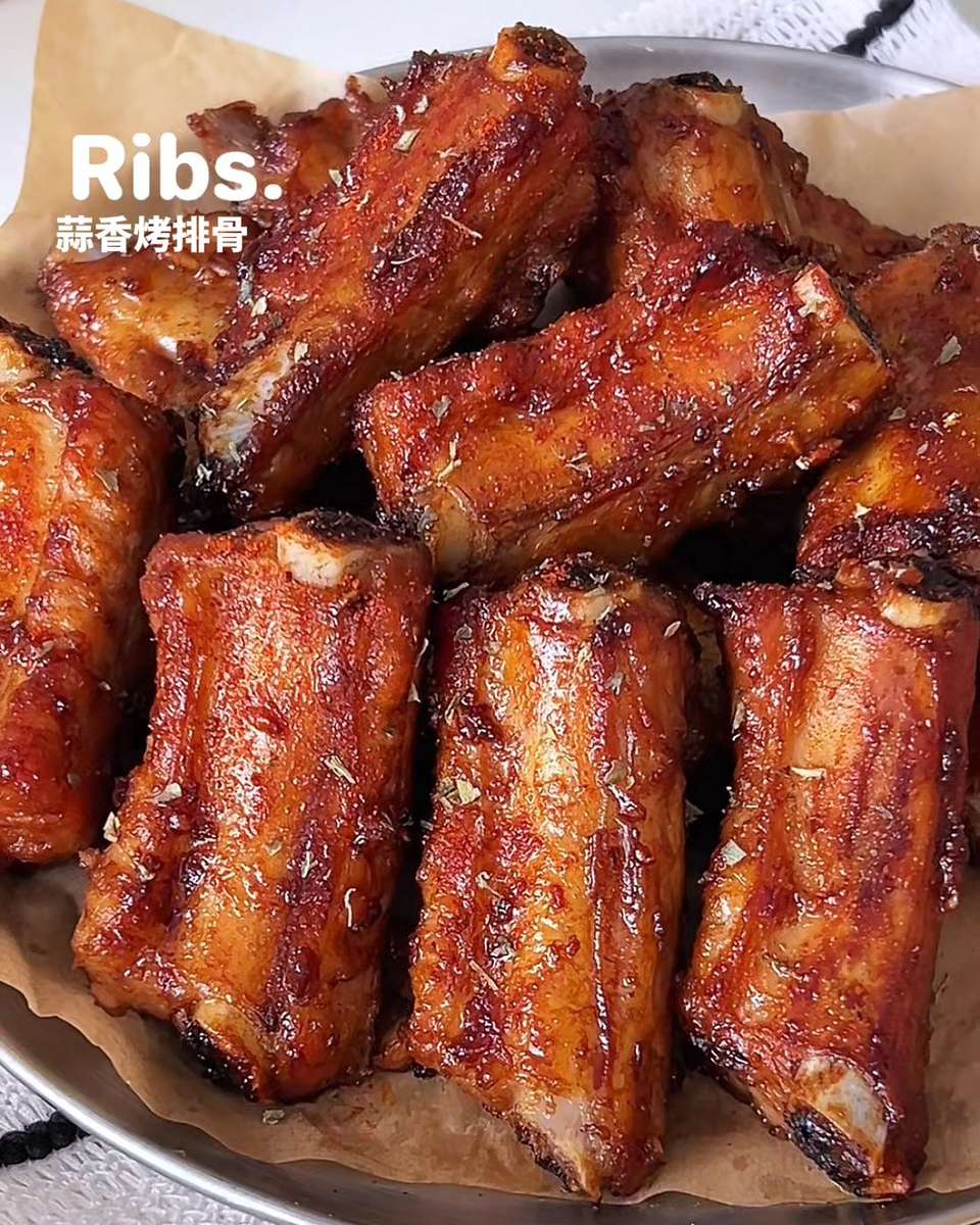蒜香烤排骨的做法