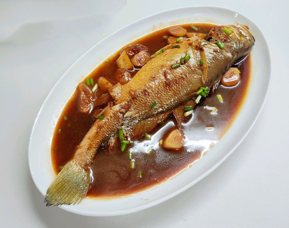 红烧野生黄鱼的做法