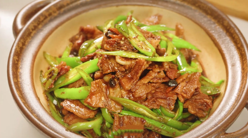 辣椒炒肉最强下饭菜！