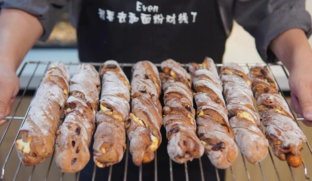 像一根树枝的面包，网红店招牌坚果棒！的做法