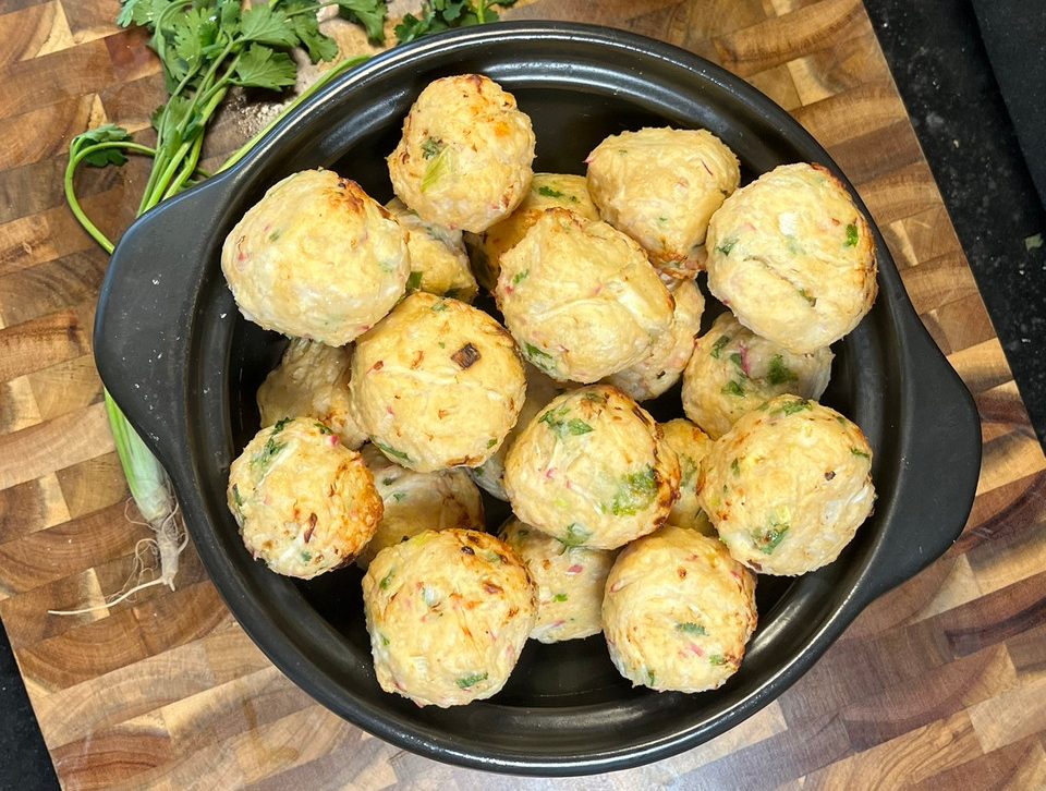 萝卜鸡肉丸的做法